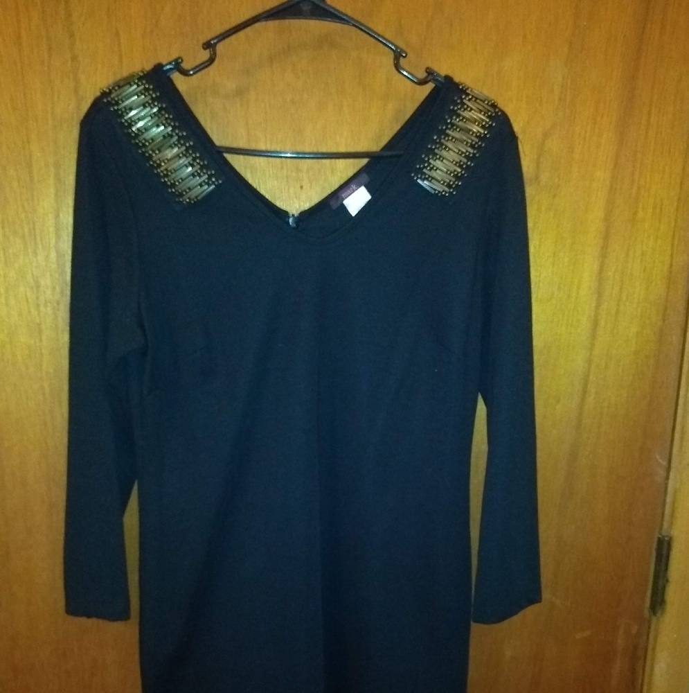 beautiful accented midi dress